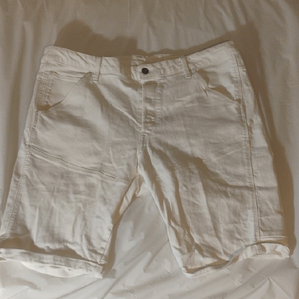 G Star Men's  White Denim Tapered Short Size 38